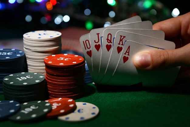 bat877 Experience the compelling world of poker with bat877 on your device